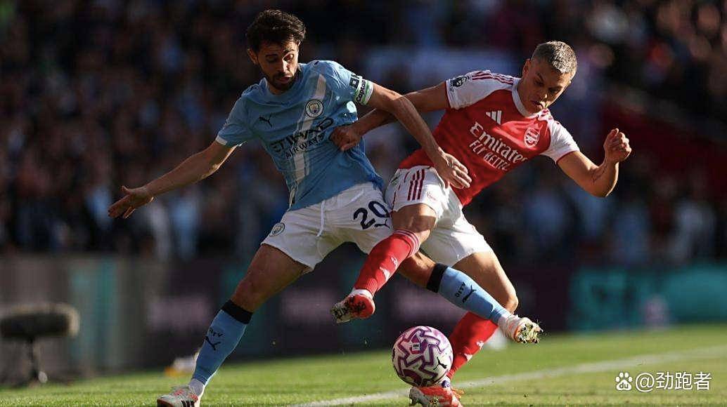 开云体育app-焦点大战：英超上演巅峰碰撞的简单介绍