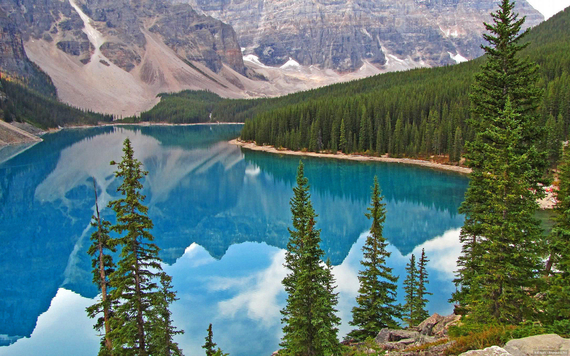 开云体育官网-马刺如雷霆万钧，杰伦·格林化身撕裂黑暗的闪电，关键一击锁定胜局