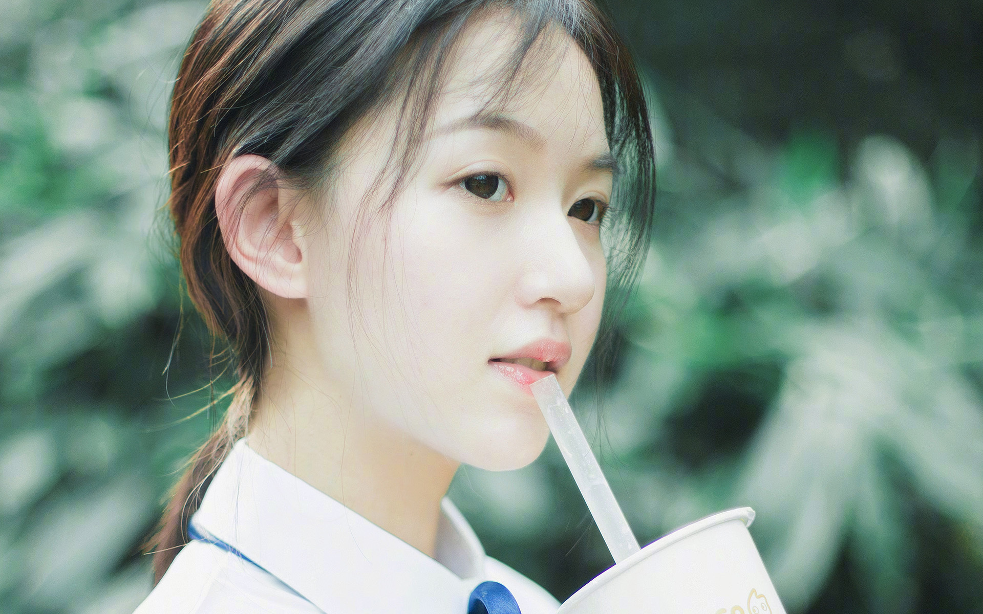 绿茵硝烟与地缘博弈,当国家德比遇见秘鲁强压尼斯的隐喻